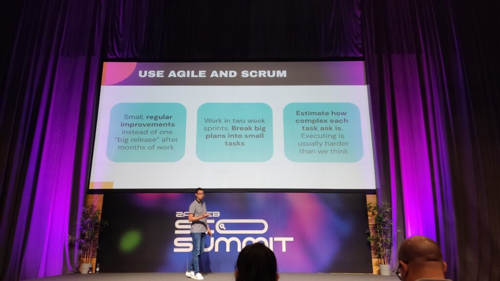 Gus Pelogia (SEO Summit) presents a roadmap for better client collaboration